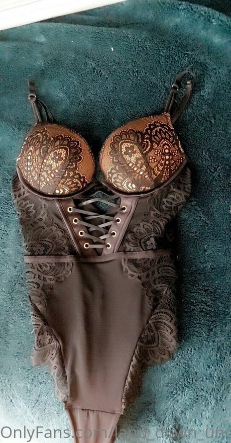 land down under gal OnlyFans geleakt.