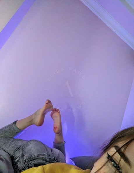 Alisa Paws OnlyFans Nacktbilder