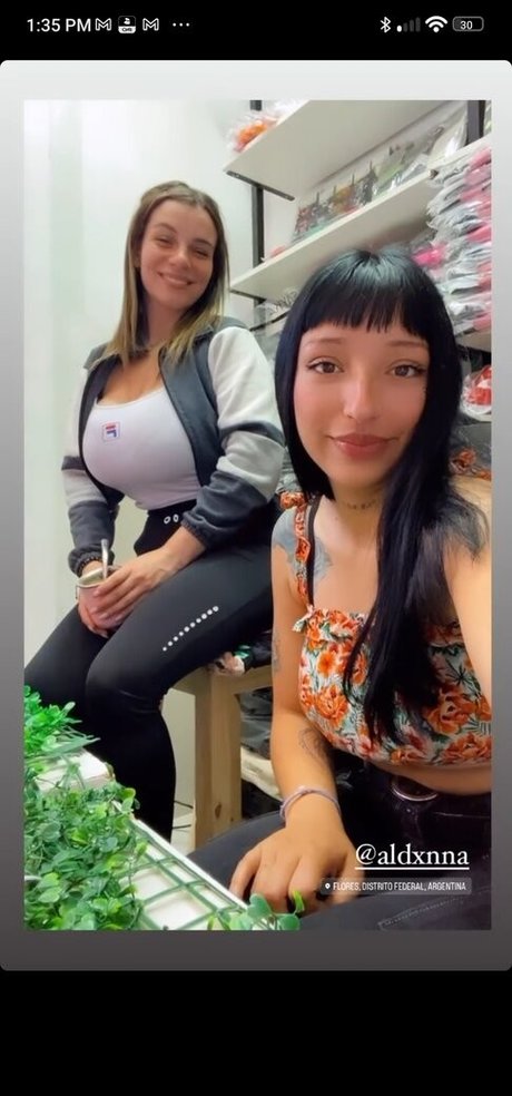 Micaperle Nacktbilder OnlyFans