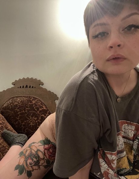 audraobscura OnlyFans Brüste Bild