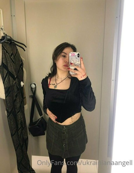 ukrainianaangell Brüste OnlyFans