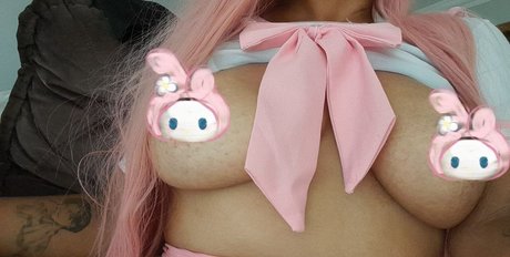 gyaru OnlyFans nackte Brüste