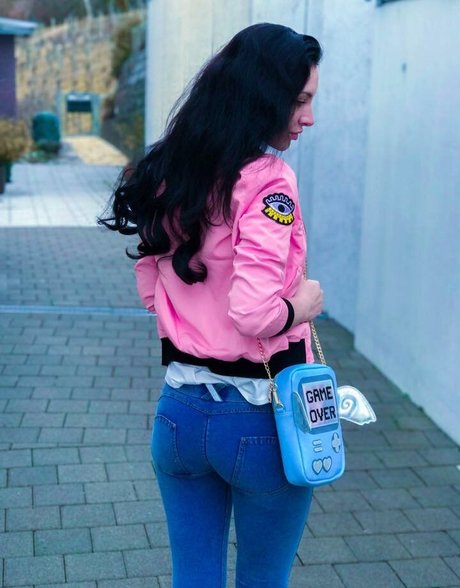 Gnu live OnlyFans Sextape