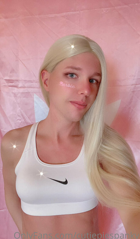 emiliaxsweden Neue geleakte OnlyFans-Inhalte