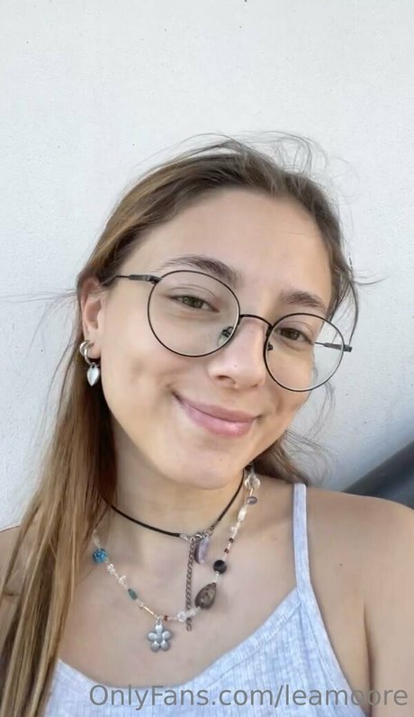 leamoore OnlyFans Bilder