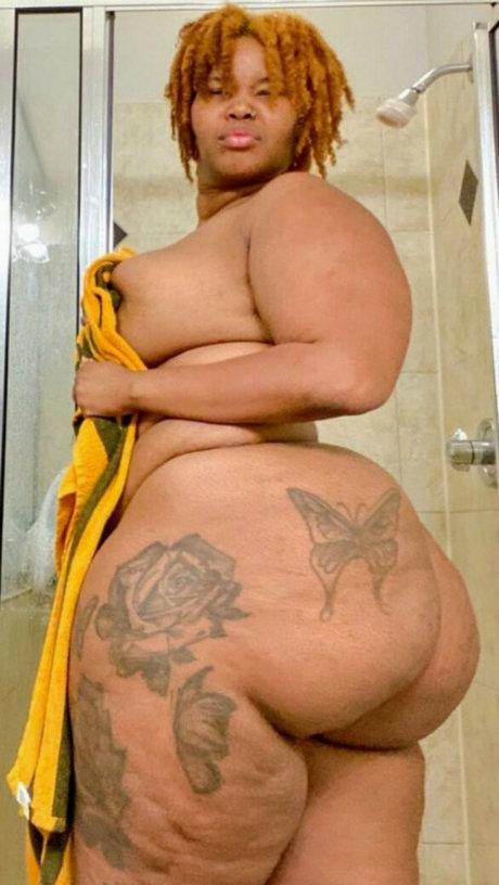 Qweeniqueen OnlyFans Leak