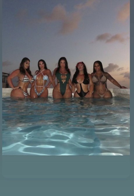 Monica VVS Leaks von Nacktbildern auf OnlyFans