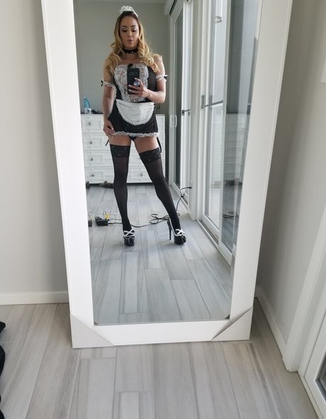 mialelanixxx Leaks von Nacktbildern auf OnlyFans