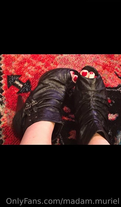 madam muriel Nacktbilder OnlyFans geleakt