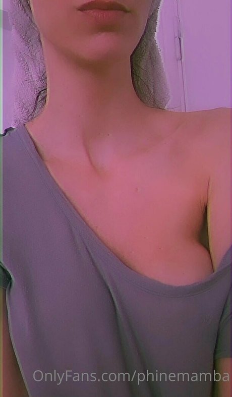 phinemamba OnlyFans Porno