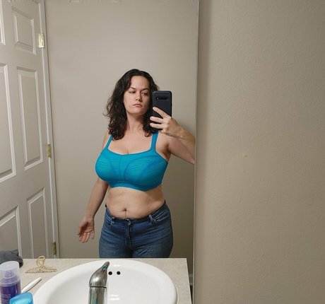 theladylayla Leaks von Nacktbildern auf OnlyFans