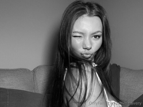 Emma Avery Nackt auf OnlyFans Leak