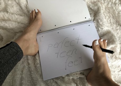 perfectteenfeet OnlyFans nackt