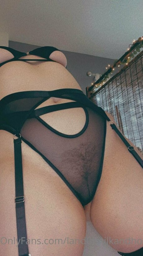 handmadecrybaby OnlyFans-Leak