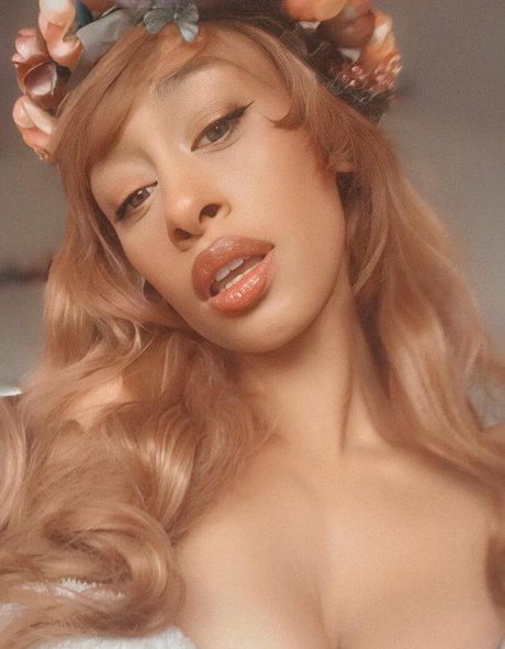 vixi vee free Nacktbilder von OnlyFans