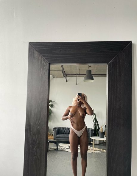 freemochakaia Oben ohne OnlyFans