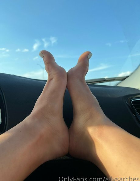 allysarches OnlyFans Beiträge