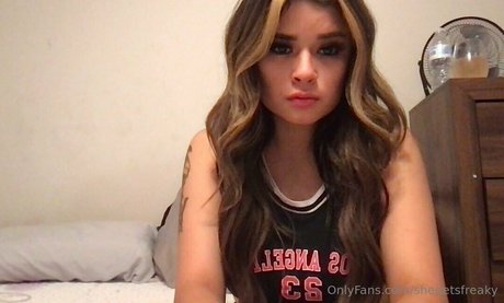 shegetsfreaky OnlyFans Brüste Bild