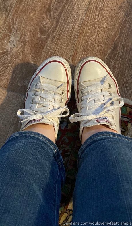 youlovemyfeettrample Leaked OnlyFans Sex