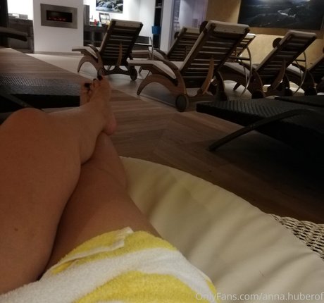 anna huberof OnlyFans Sex