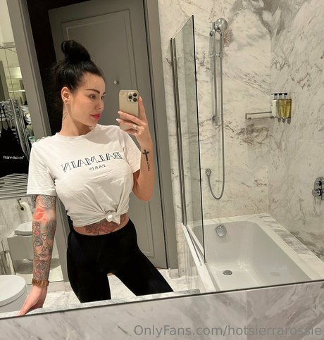 hotsierrarossie Leaked OnlyFans Fotos