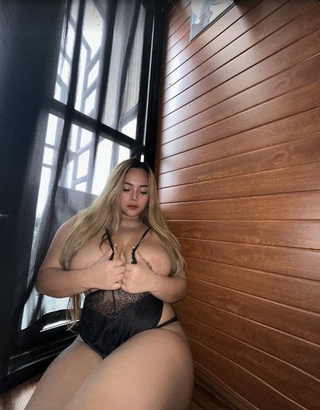 jade12 OnlyFans öffentliche Fotos OnlyFans