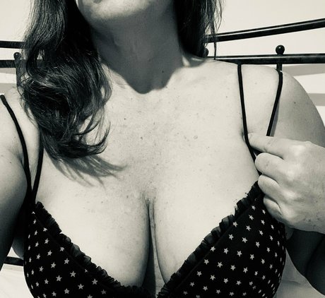 sexysisiu OnlyFans Modelfoto