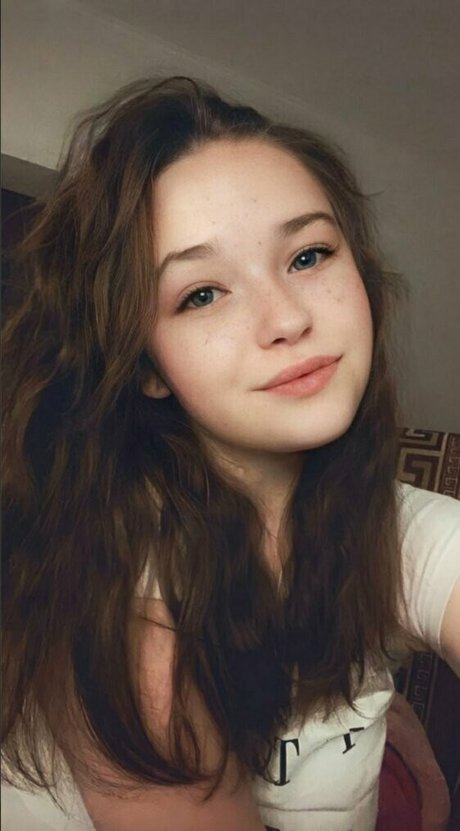 beauty gymmast Neuer OnlyFans Leak