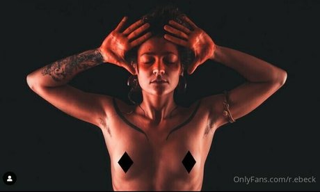 ther ebeck Nacktbilder von OnlyFans geleakt