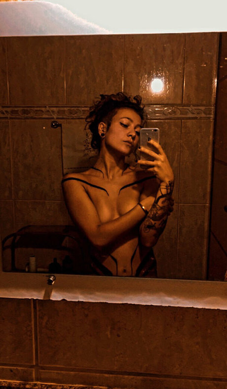 ther ebeck OnlyFans Nacktbilder