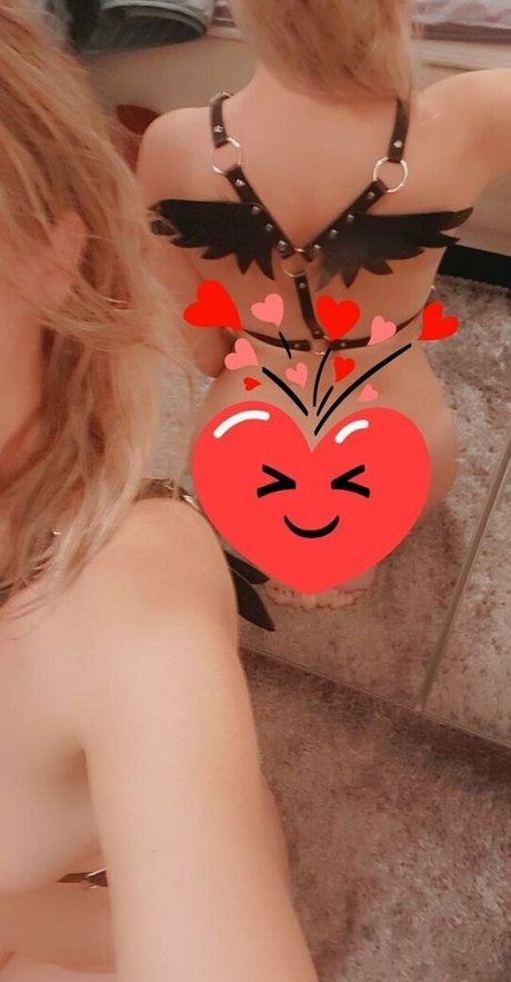 flyvertinnen OnlyFans-Leaks