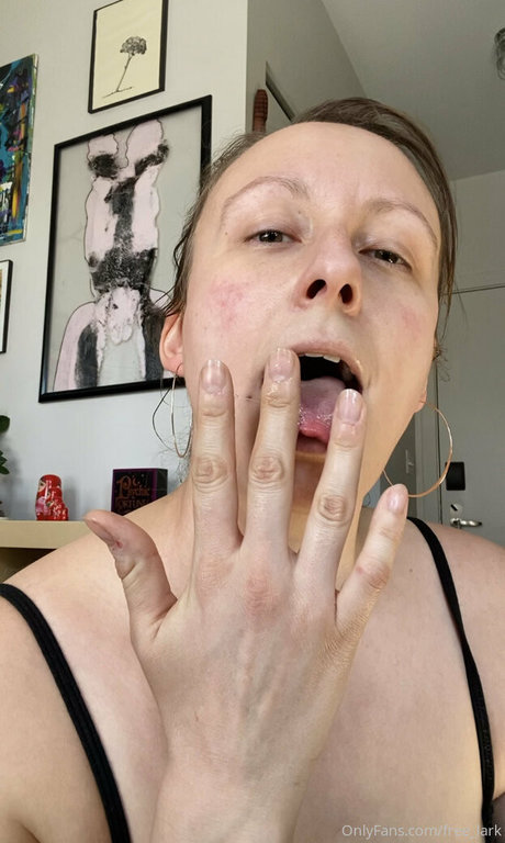 free coochie OnlyFans Nacktbilder