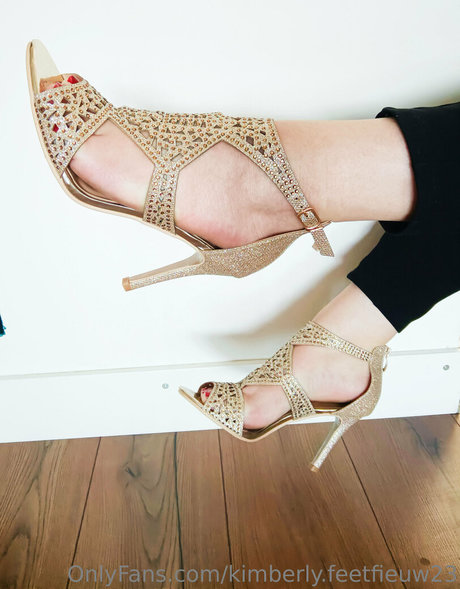 kimberly feetfieuw23 Leaks OnlyFans