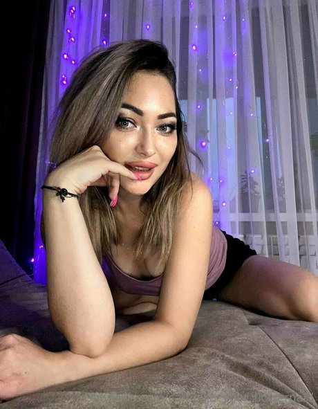 camellia home OnlyFans-Creator