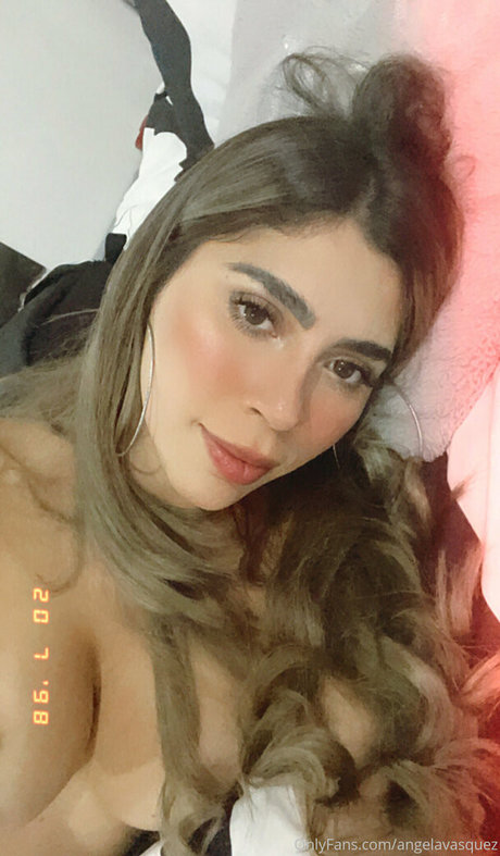 Angela Vera OnlyFans Star