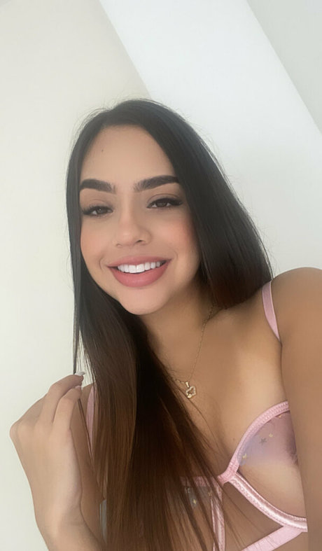 emsexylips Leaked OnlyFans Sex