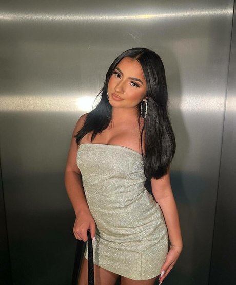 Tatiana McQuay OnlyFans Nacktbilder