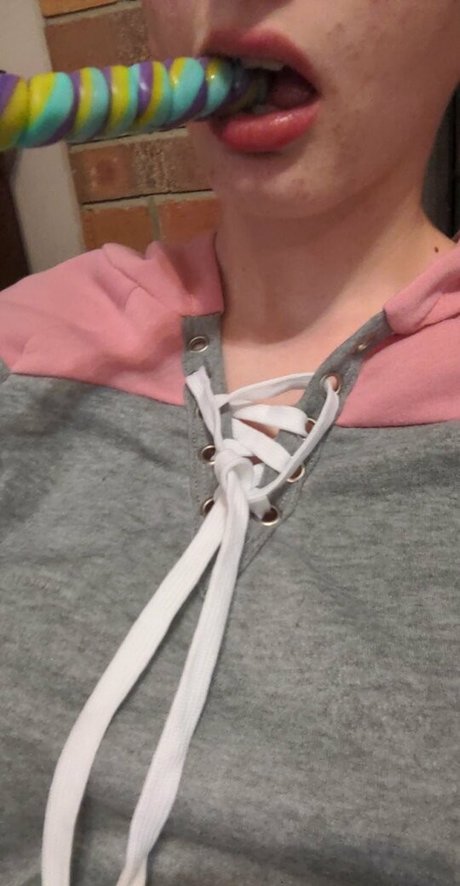 littlepaganprincess OnlyFans geleakt.