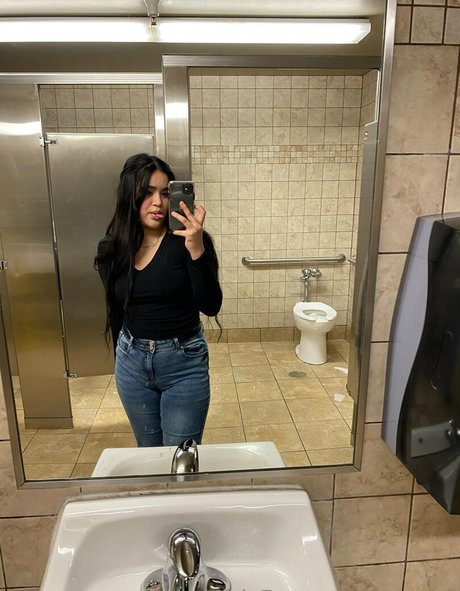 its em2 OnlyFans Fotos