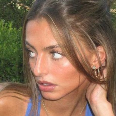 Eliana Jones OnlyFans