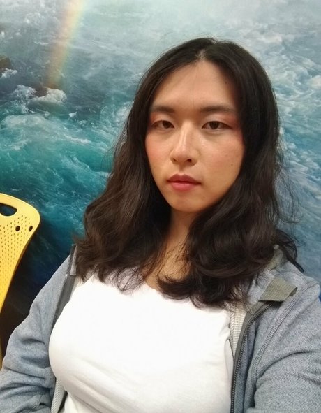 xxxyahui OnlyFans Strip