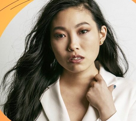 Awkwafina OnlyFans gratis