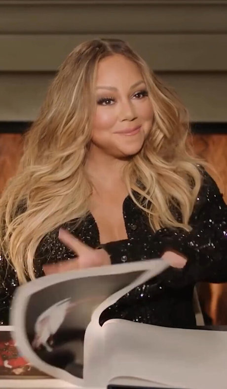 Madi Laine Oben ohne OnlyFans