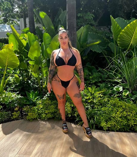 your obsession OnlyFans-Creator