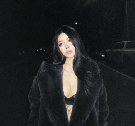 Veronica Lucifer Nacktbilder von OnlyFans