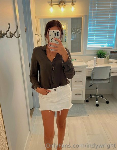 indywright OnlyFans Nacktbilder