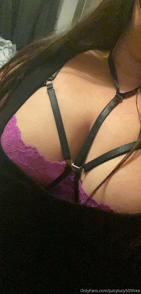 juicylucy505free NurlyFans-Pornos