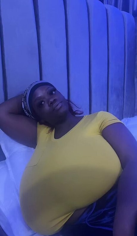 Chanel La Croix Nackt geleakt OnlyFans