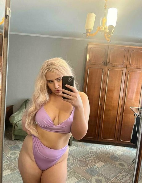 barbiesizebabe Strip OnlyFans