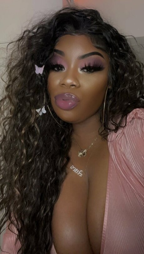 ILookLikeBaae OnlyFans